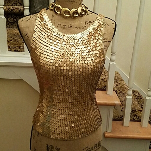 Young Essence  Tops - ✂HOLIDAY READY GOLD SEQUIN TOP
