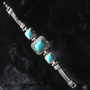 Silver/turquoise bracelet