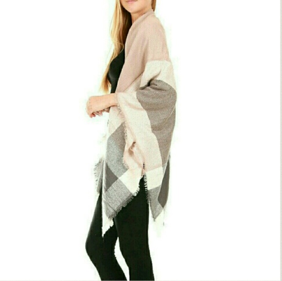 Wild Plum Boutique  Accessories - 🚫SOLD OUT "Bailey" Window Pane Blanket Scarf