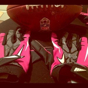 NFL EQUIPMENT GLOVES