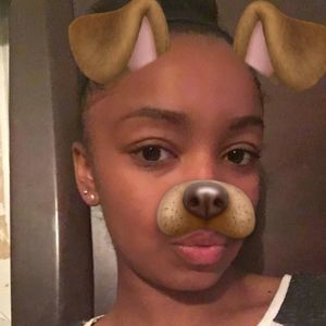 Meet your Posher, Ariana