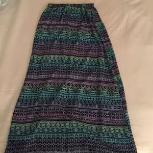 Tribal pattern maxi skirt