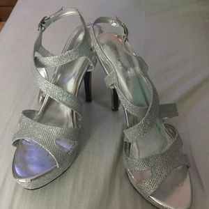 Cute prom shoes