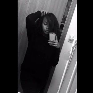 Meet your Posher, Hafsa