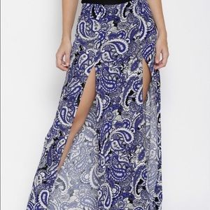 Paisley M-Slit Maxi Skirt