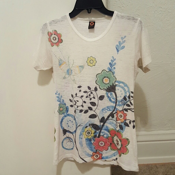 Short sleeve shirt Brand: Ojai