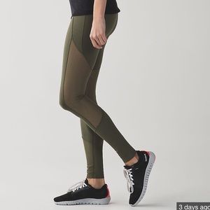 Lululemon Barre star pant