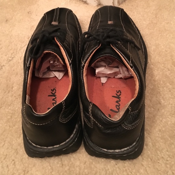 Clarks -Black