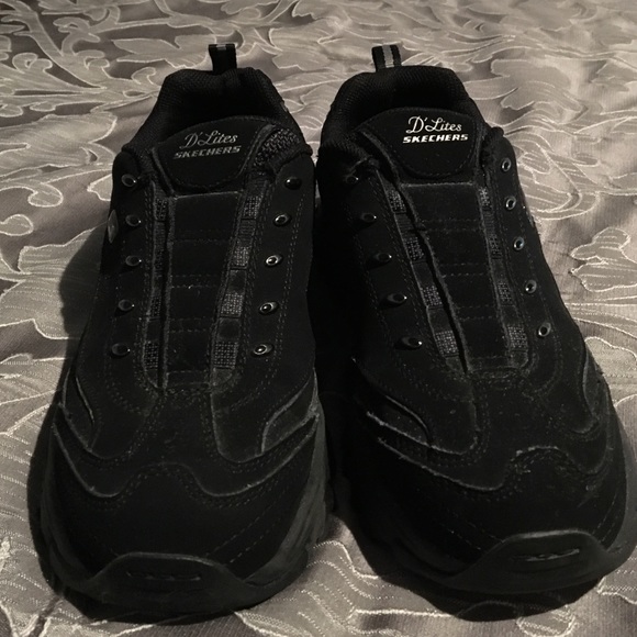 Skechers slip on D'lites