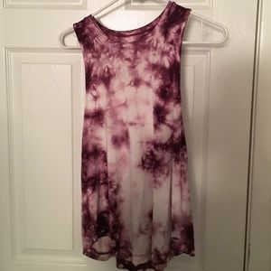 maroon & white tie die tank top