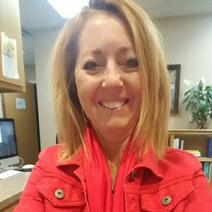 Meet your Posher, Pam