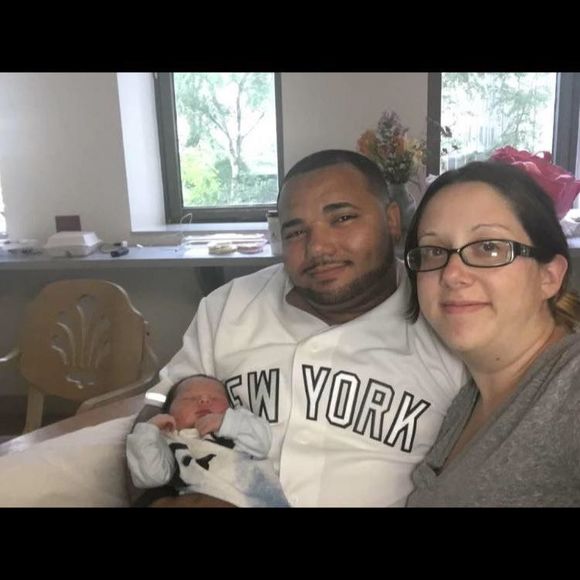 Meet your Posher, Nicole - Picture 1 of 1