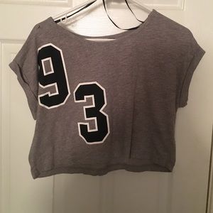 grey crop top