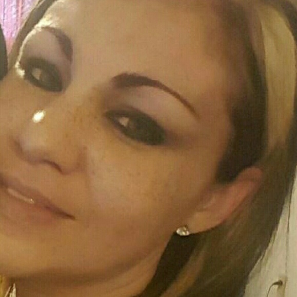 Meet your Posher, Josephine