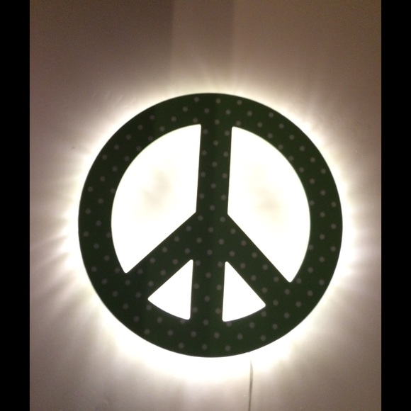 PB teen wall Decour light up peace sign - Picture 4 of 4
