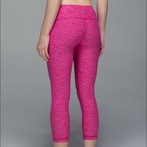 LULULEMON wunderunder heathered pink crops