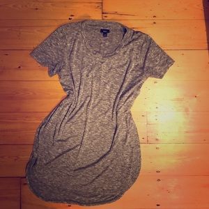 Missimo drop tail tee with high skit.