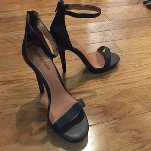 Jeffrey Campbell size 7- worn once!