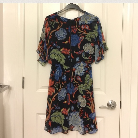 Alice & Olivia dress in size 2 - Picture 3 of 4