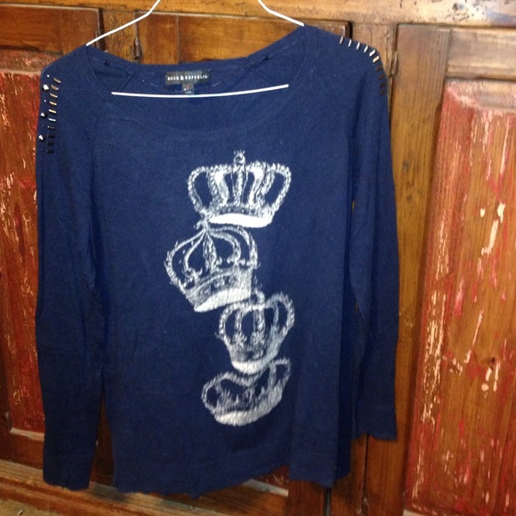Rock&republic sweater with crowns