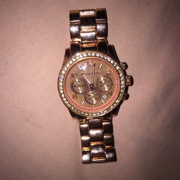 Micheal kors rose gold watch