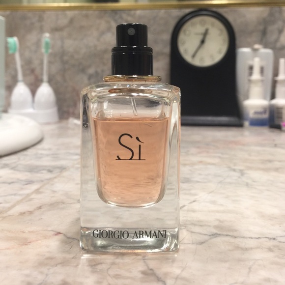 Giorgio Armani - Sì