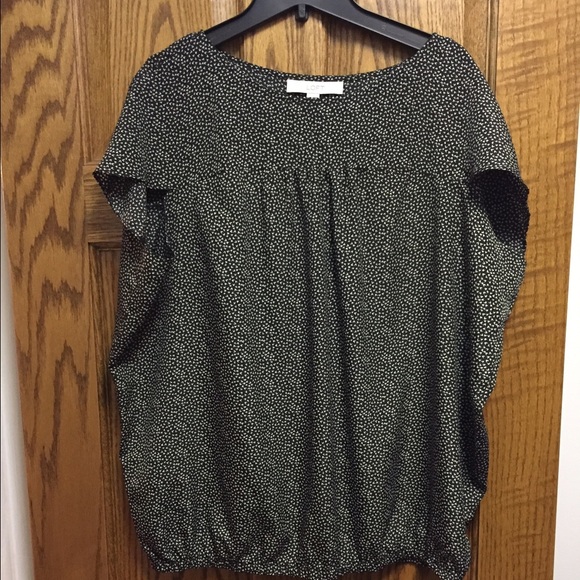 Black and white Loft blouse