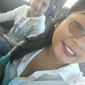 Meet your Posher, Lorena