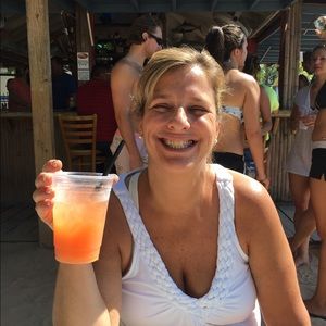 Meet your Posher, Ellen