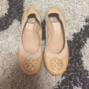 Nude Tory burch flats!