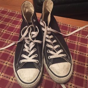 Black high top converse