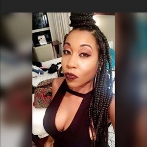 Meet your Posher, Jeanne