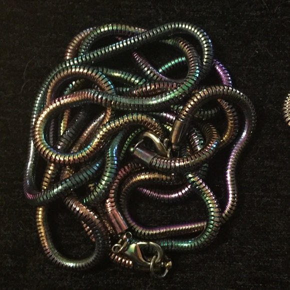 MENS• snake chain : 32" gasoline plated hematite - Picture 2 of 3