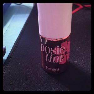 Benefits posietint cheek and lip stain never used