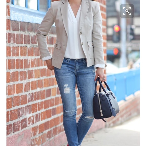 ⚡️1 day sale ⚡️ Stunning Classic BR Blazer!