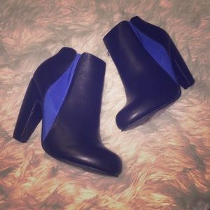 Black booties! Perfect for fall!