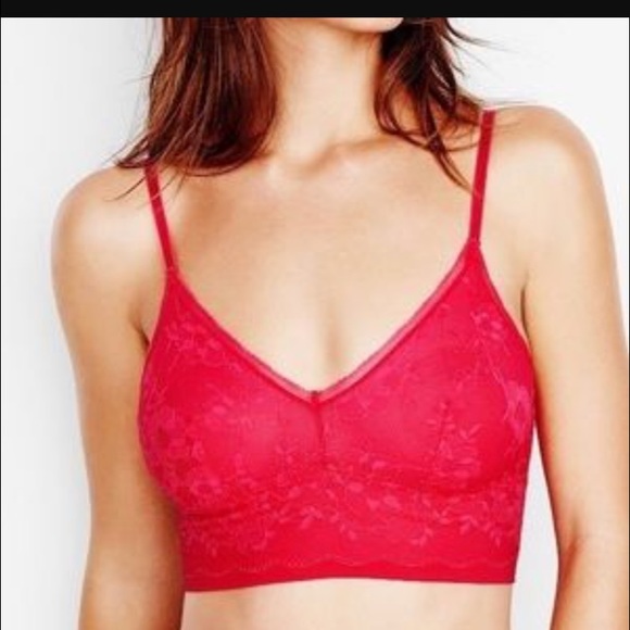 ✨LAST ONE NWT Victoria's Secret lace bralette XS