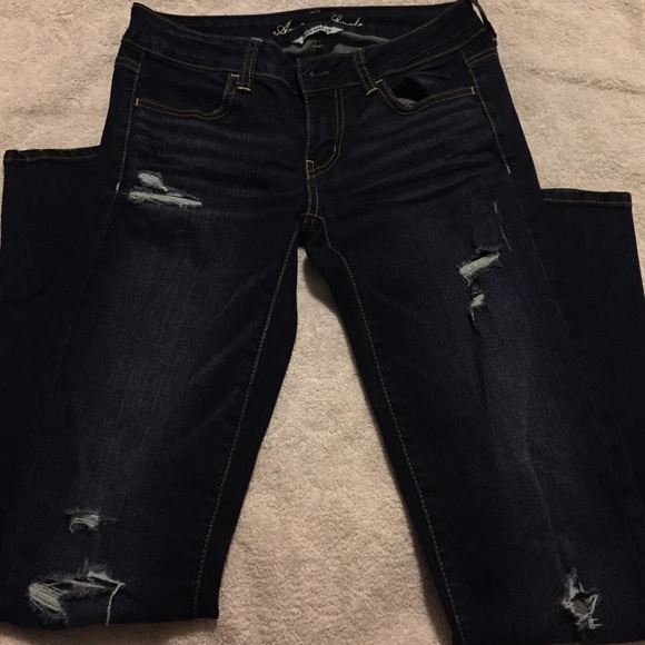 American Eagle Destroyed Jeans