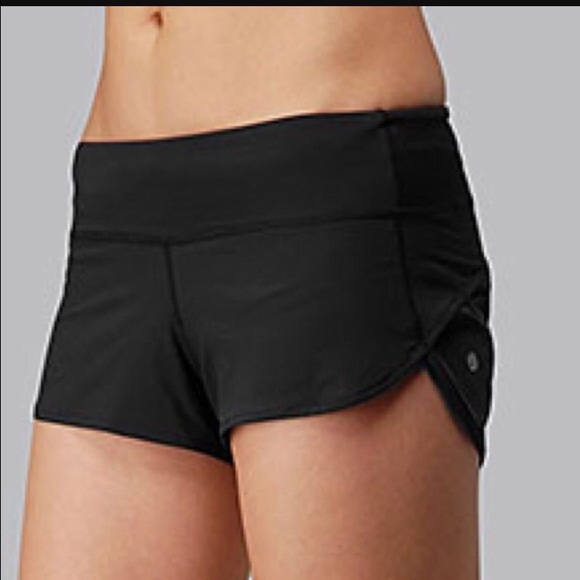IOS Lululemon black speed shorts SIZE 10