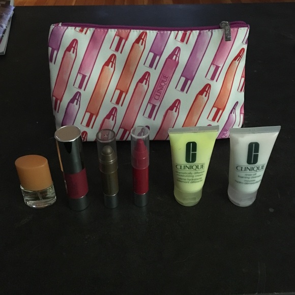 Clinique Other - Clinique skincare and makeup set
