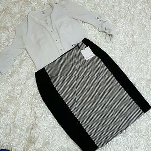 Calvin Klein Patterned pencil skirt size 6