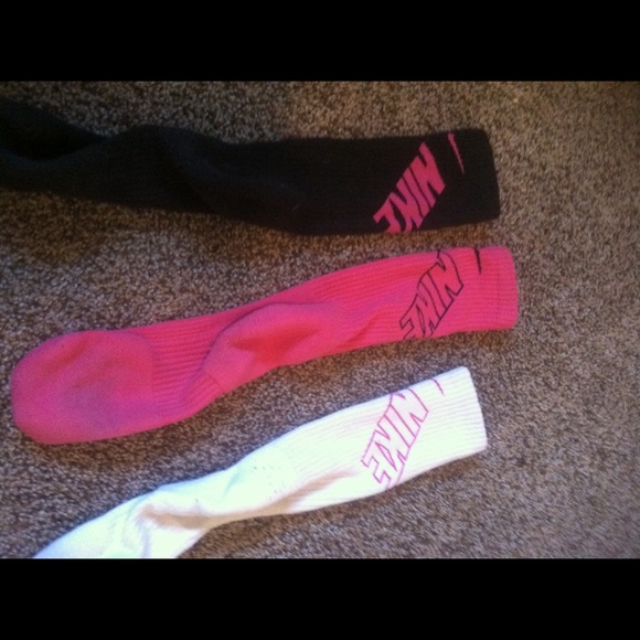 Women's Nike socks