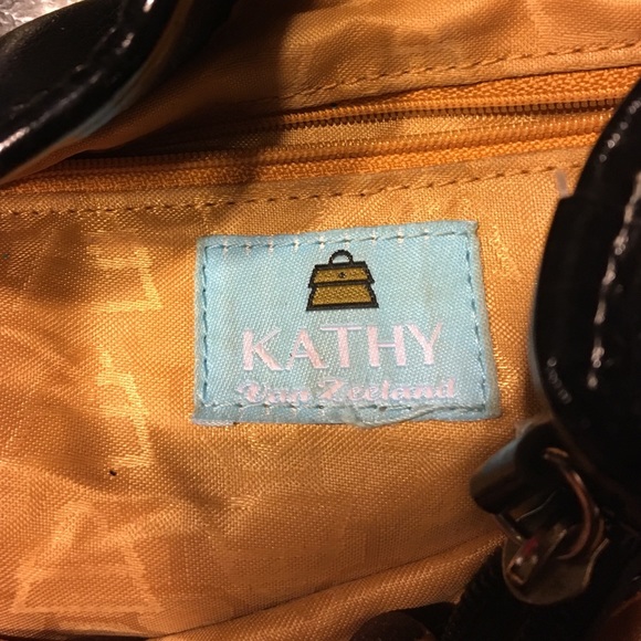 Black Kathy Van Zeeland purse - Picture 2 of 4