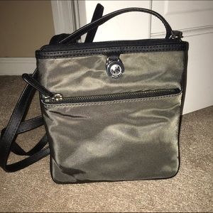 Michael Kors small kempton crossbody