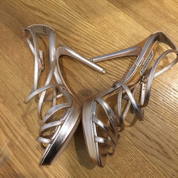 Badgley mischka rose gold heels - Picture 2 of 4