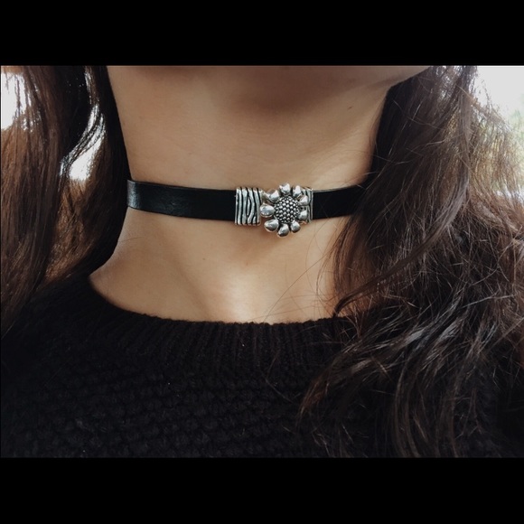 2 in 1 black leather choker