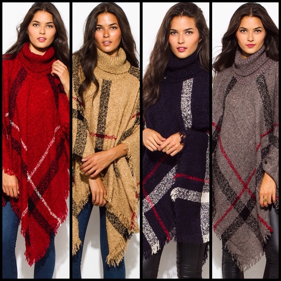 Turtleneck Knobby Knit Poncho - Picture 3 of 3