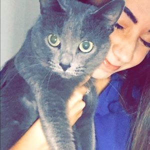 Meet your Posher, Julie