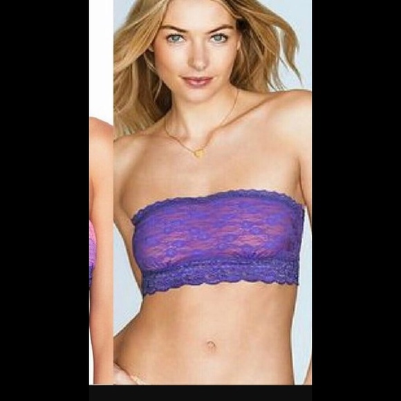 💜BUY ME💜 NWT Victoria's Secret lace  bralette XS