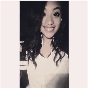 Meet your Posher, Sairi